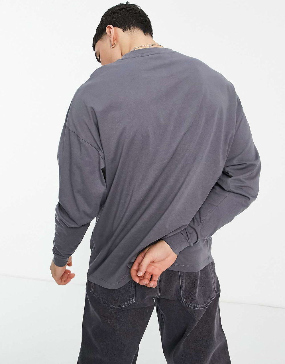 ASOS Design Väljä Pitkähihainen T-paita, Pestyn Musta