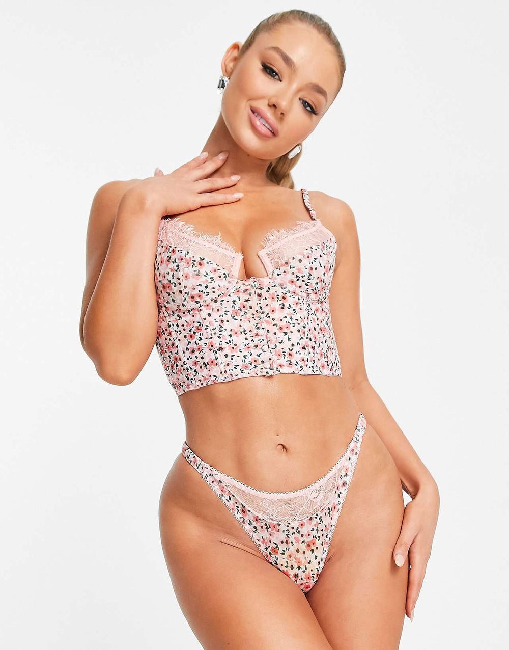 wild-lovers-shelly-tanga-thong-in-floral