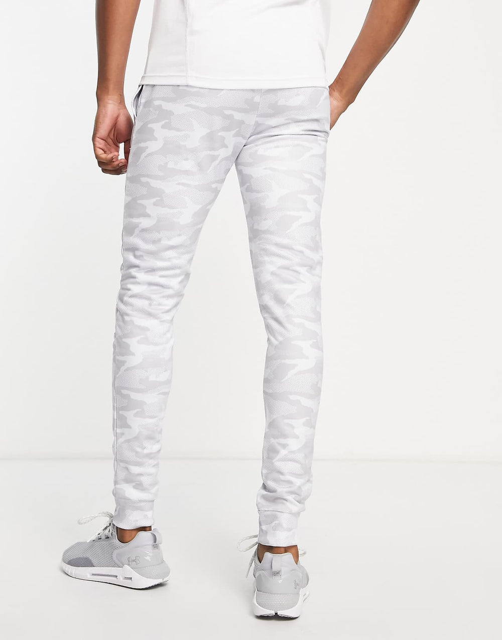 avant-garde grid joggers in light grey camo