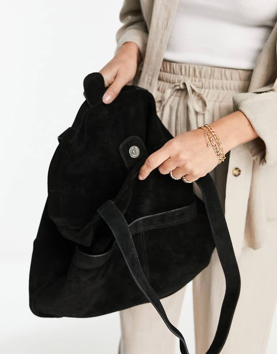 urbancode suede tote bag in black