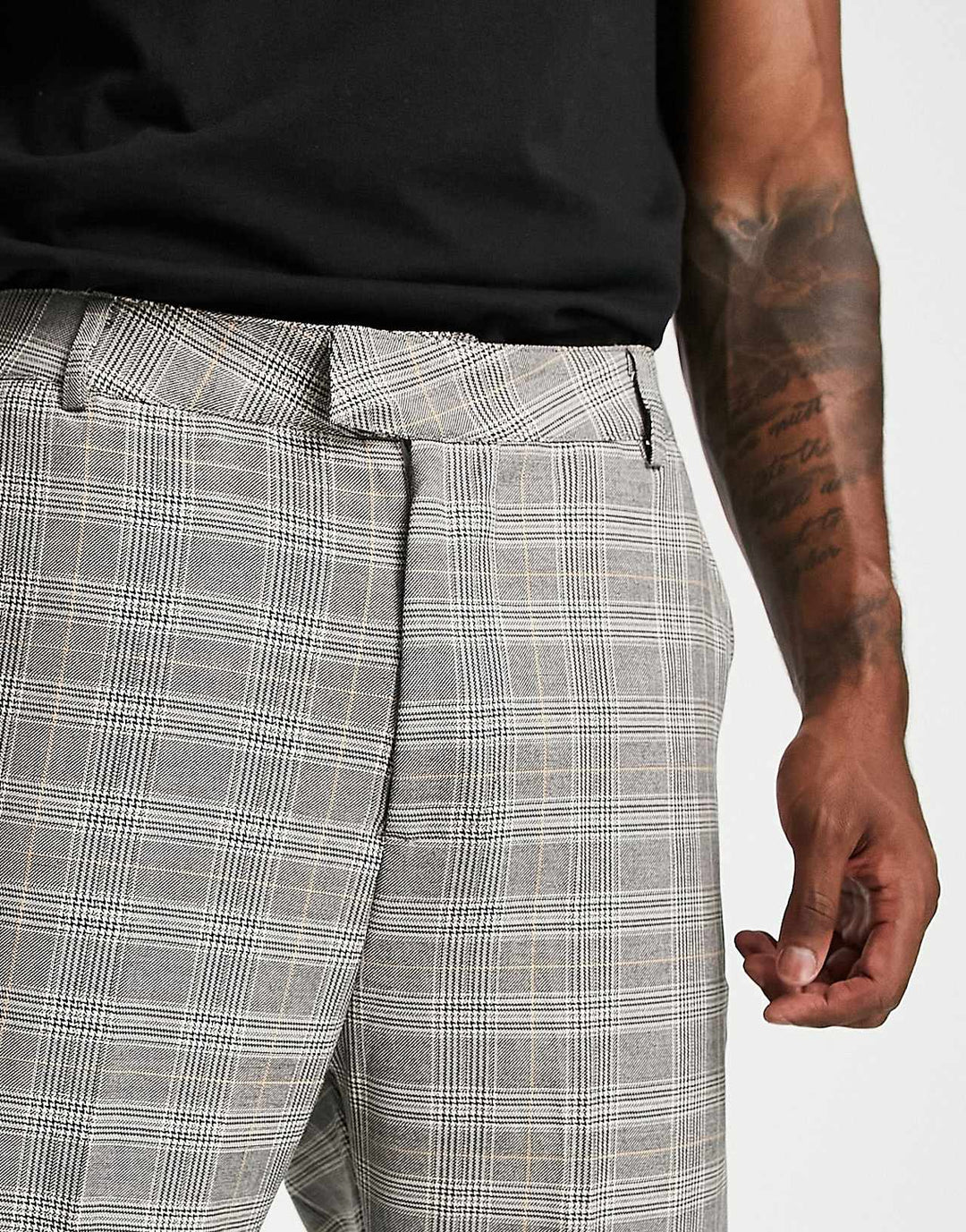 bando-carrot-fit-tapered-checked-suit-trousers-in-grey