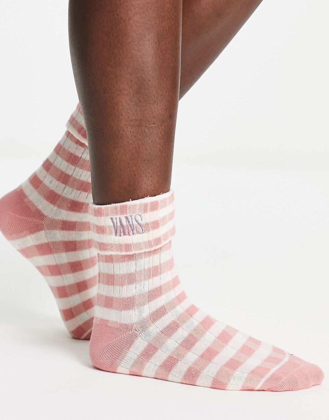 vans-mixed-up-gingham-check-socks-in-pink