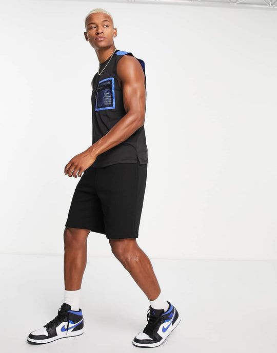 bolongaro-trevor-urheiluliivi-mustana