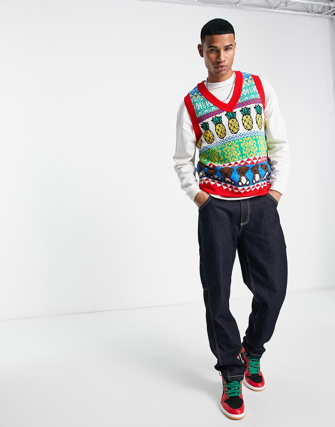 aSOS DESIGN neulottu trooppinen joululiivi