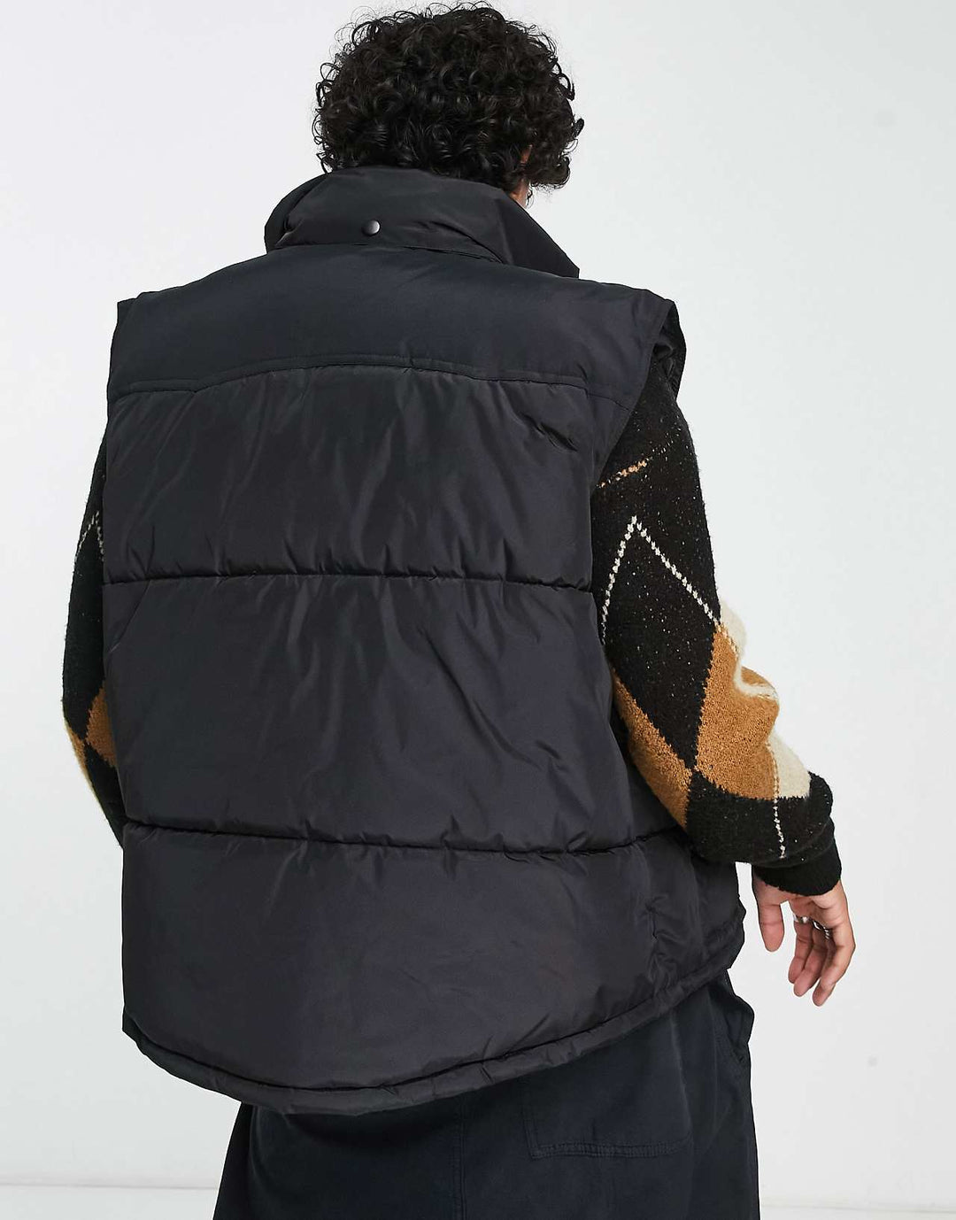 Reclaimed Vintage Inspired Unisex Yoke Detail Puffer Gilet in Black