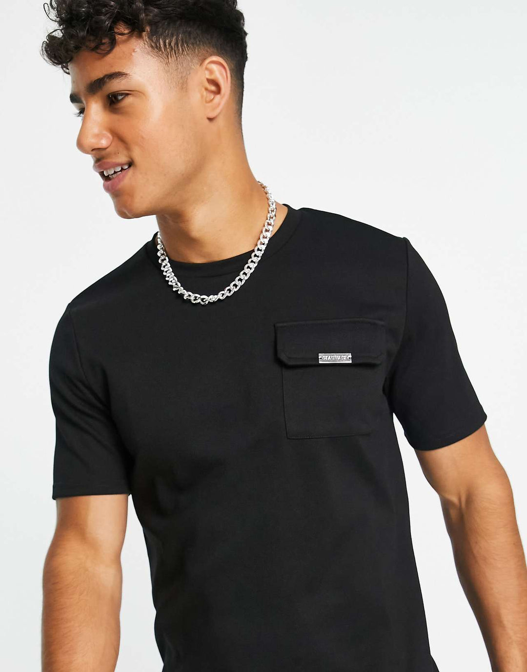 mauvais-premium-pocket-t-shirt-in-black