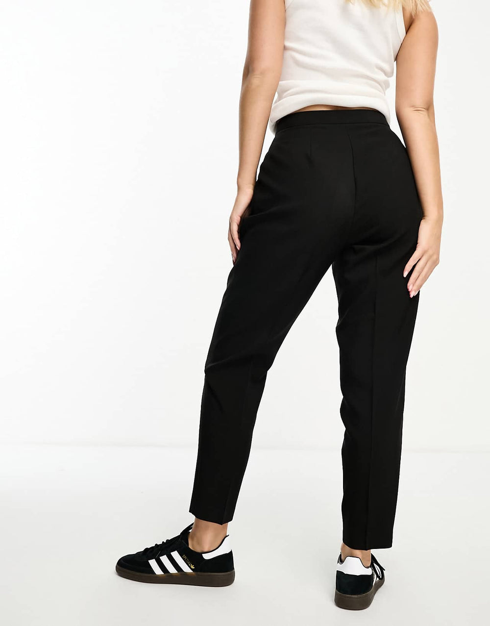 ASOS Design Hourglass Tailored Tapered Leg Trousers in Black