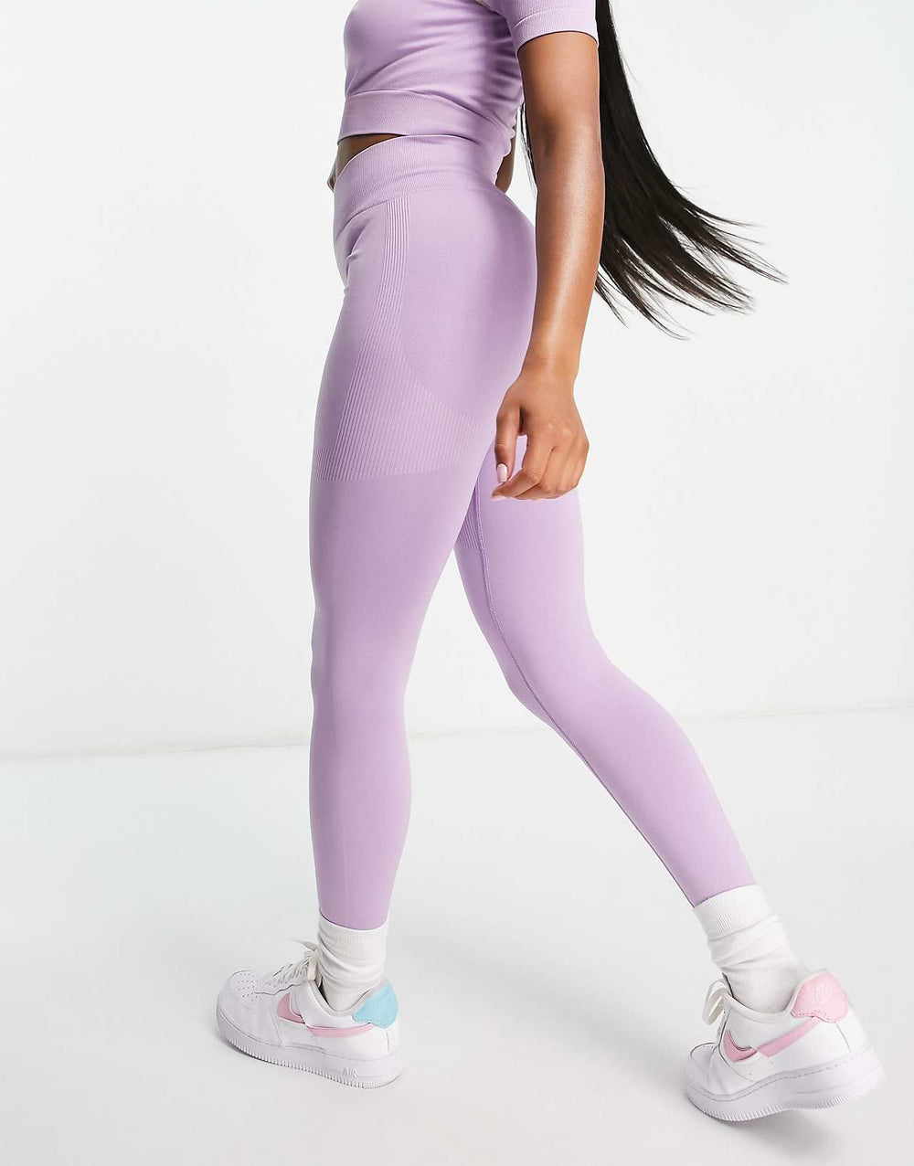odolls collection sportswear motif legging in lilac