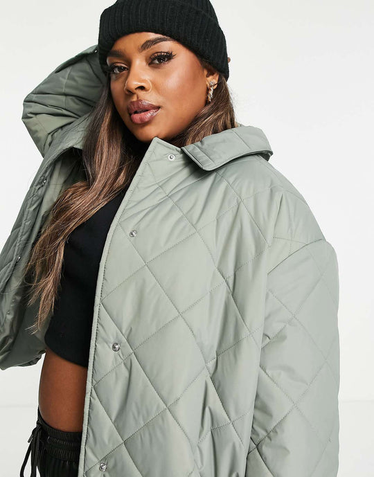 ASOS Design Curve Oversized Quilted Shacket in Sage
