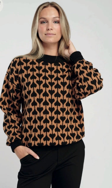 Heart knitted sweater - 222613 / Y 4