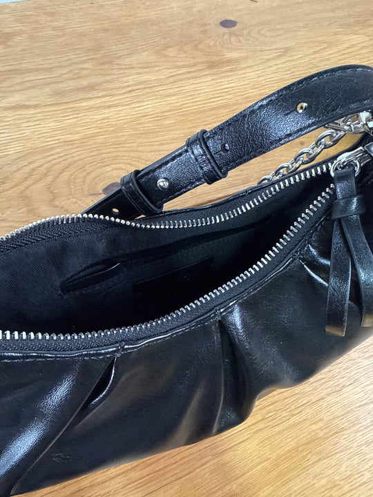 Mango chain detail ruched shoulder bag in black