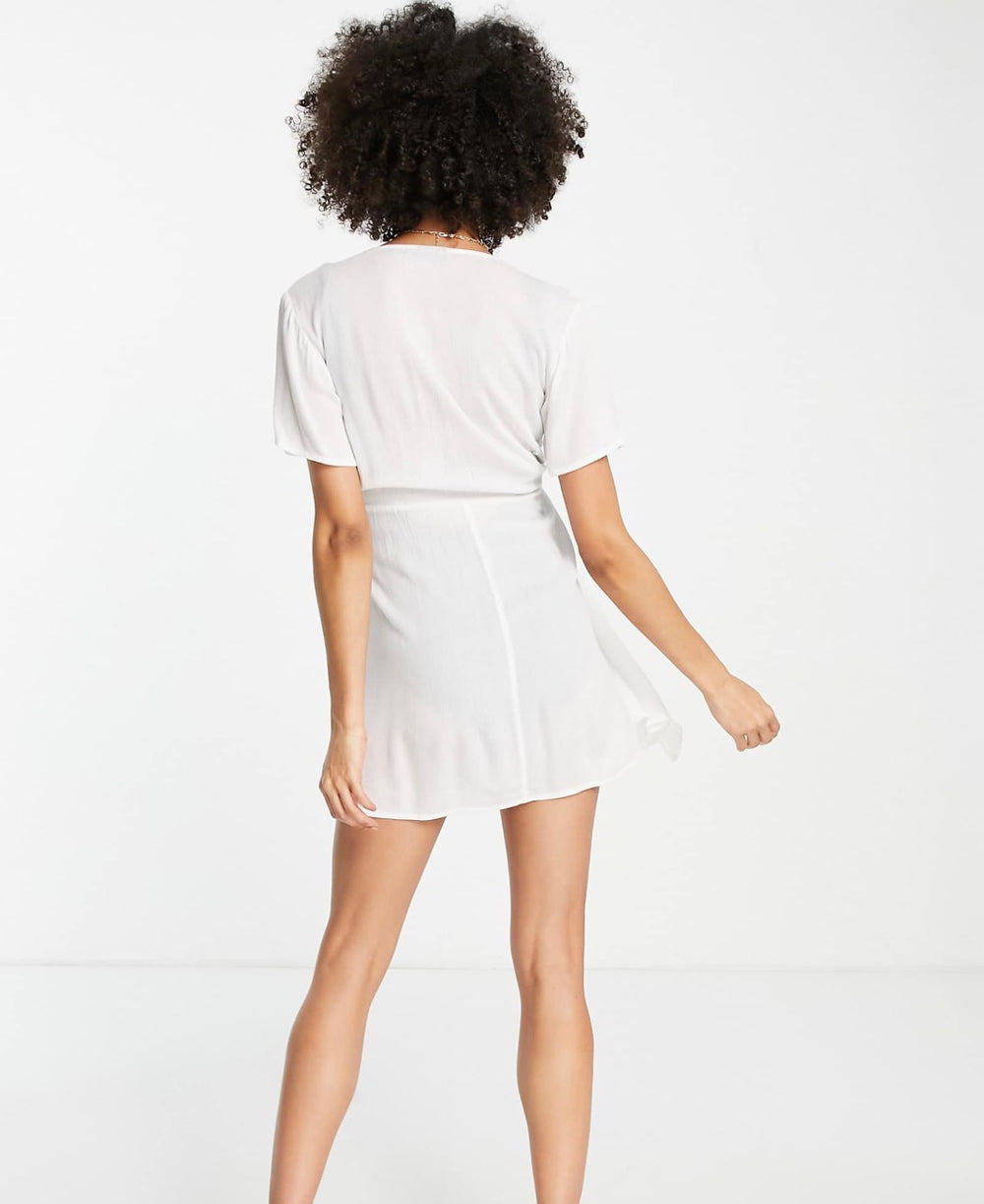 ASOS DESIGN Maternity crinkle tie front beach cover up in white