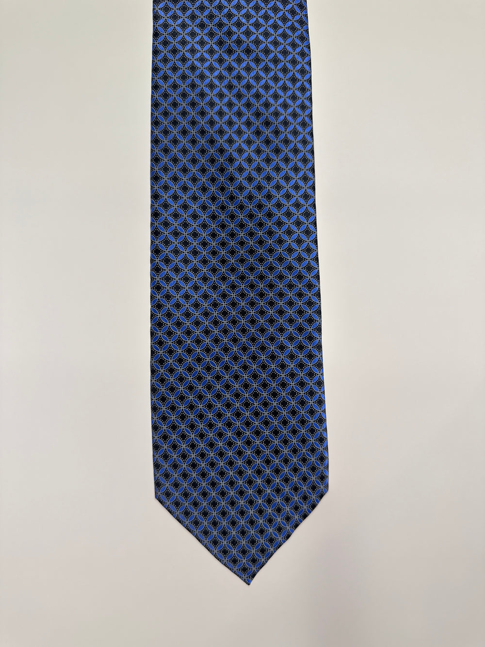 Michael Kors Round Tie in Blue
