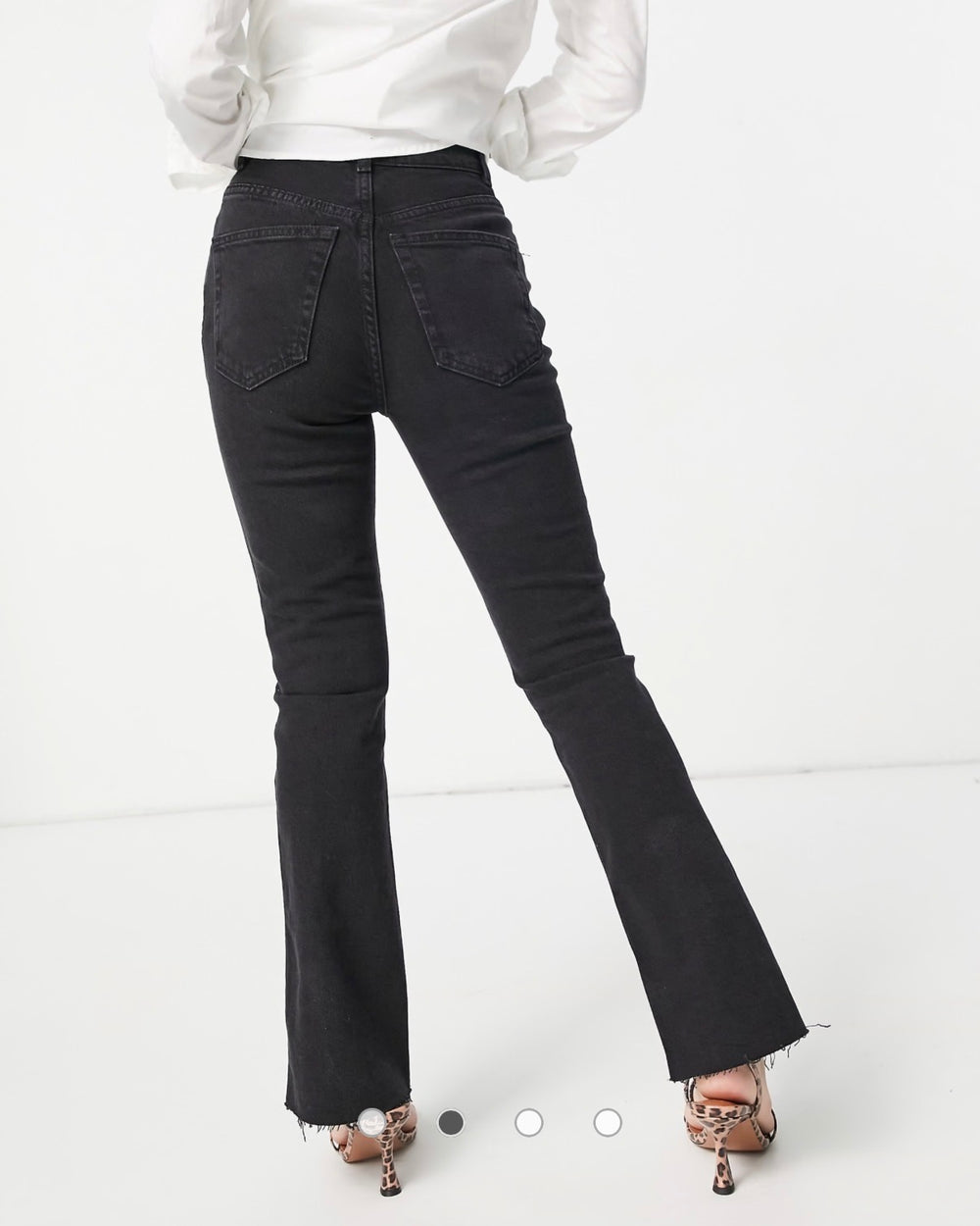 ASOS DESIGN Petite hög midja '70-tals' stretch utsvängda