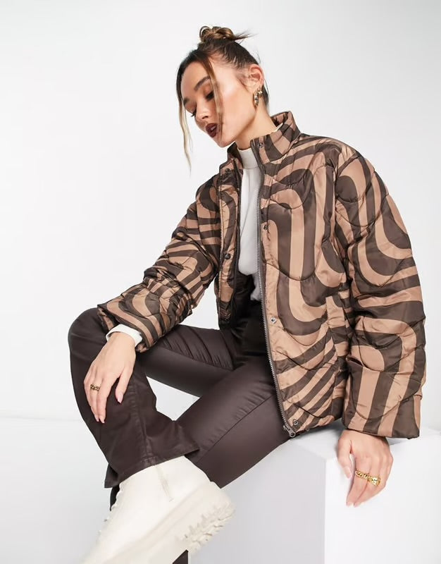 ASOS DESIGN pyörrekuvioitu topattu takki, ruskea