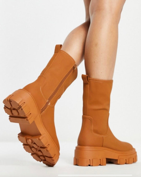 ASOS DESIGN Acton chunky pull on boots in camel