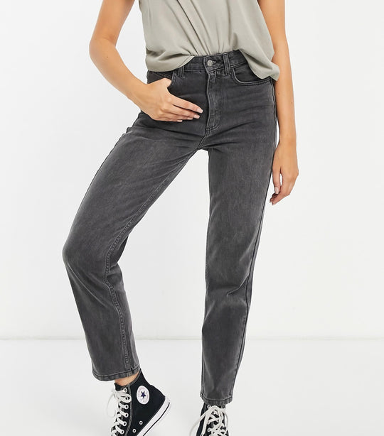 Reclaimed Vintage 91 classic mom jean washed grey