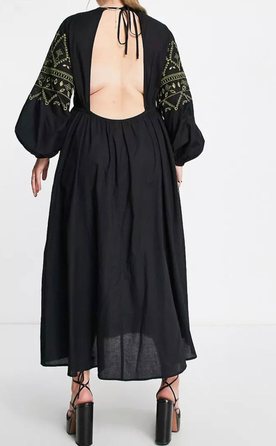 ASOS DESIGN Curve embroidered button through maxi dress in black