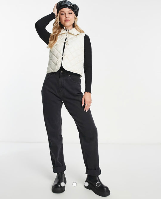 Monki knitted vest with collar in cream