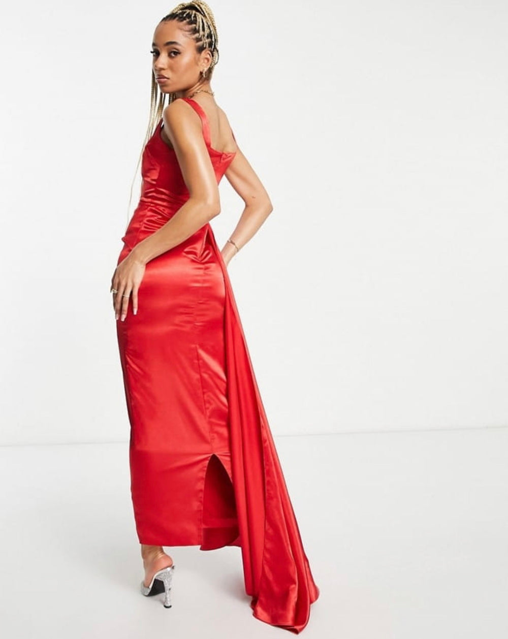 Yaura sweetheart drape maxi dress in pillarbox red