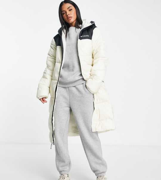 Columbia Puffect long line puffer coat in beige/black