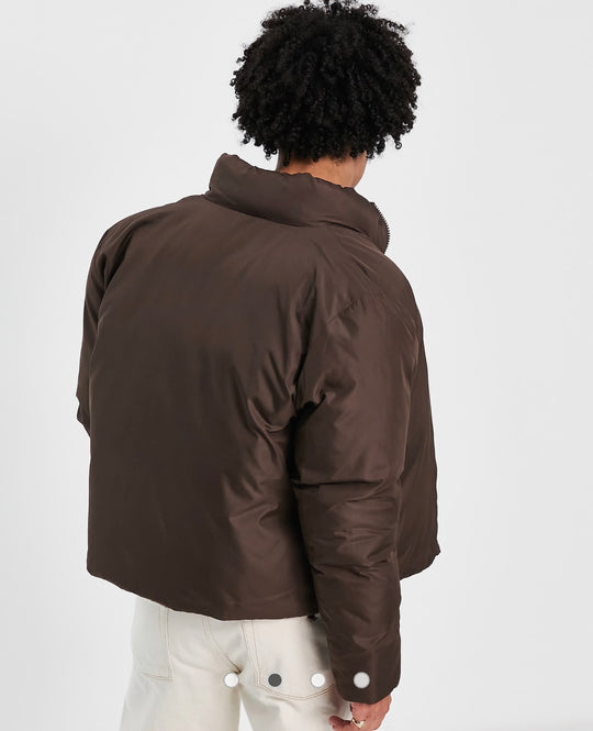 ASOS DESIGN – Brun, kort puffjacka