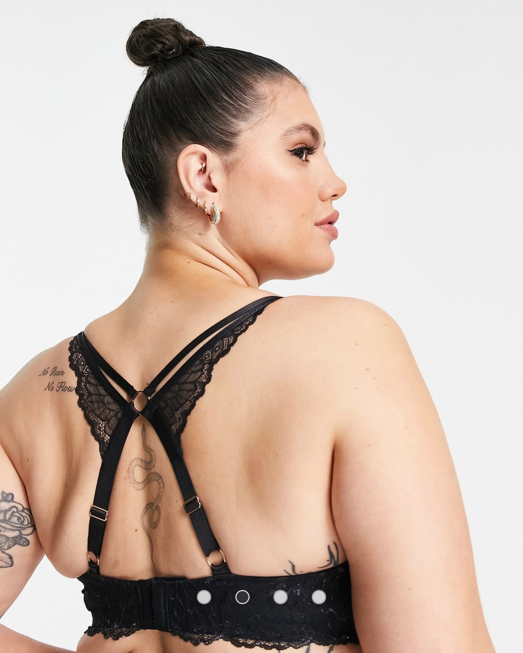 Dorina Curve Vibrant lace and fishnet plunge bra in black