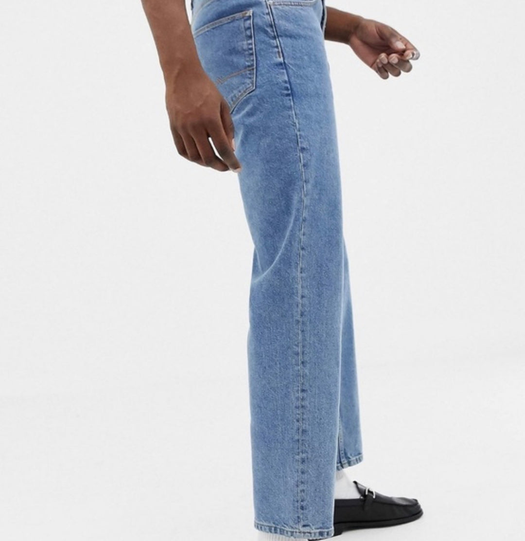 ASOS DESIGN high waisted jeans in vintage mid wash blue