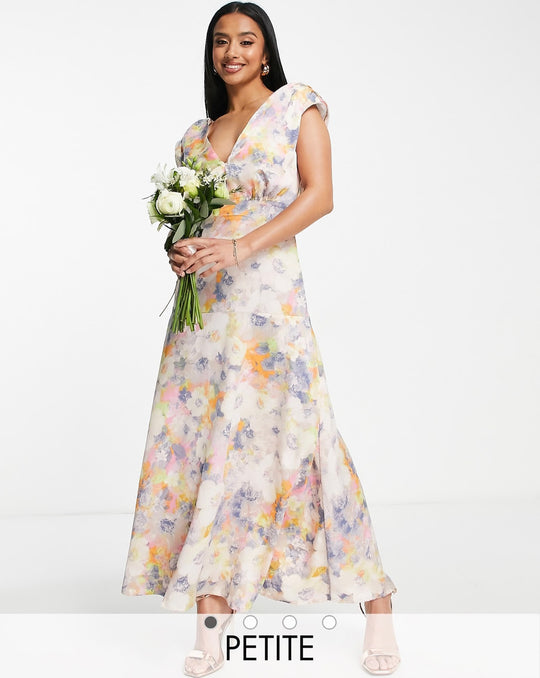 Liquorish Petite Bridesmaid plunge front maxi dress in ditsy floral