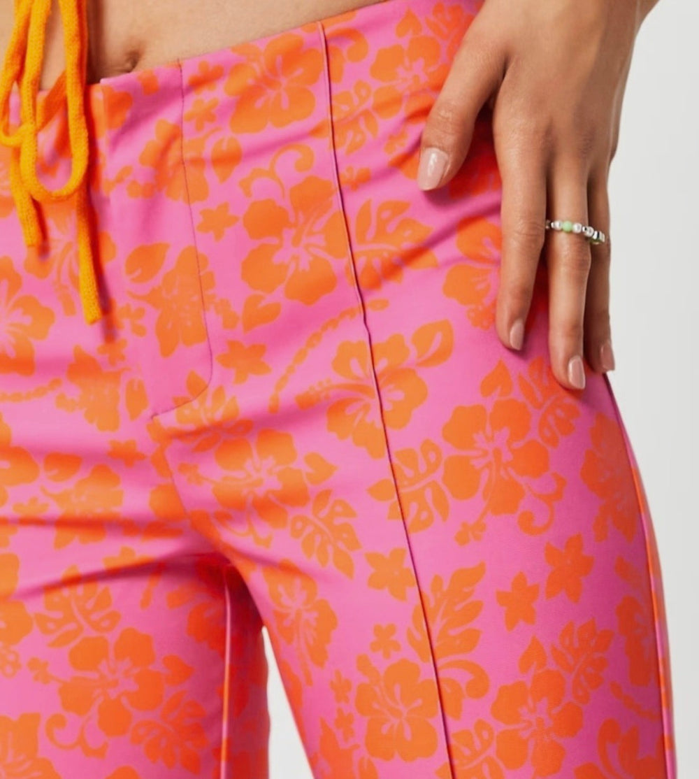 Collusion matalavyötäröiset slim-fit-housut hibiskuksessa