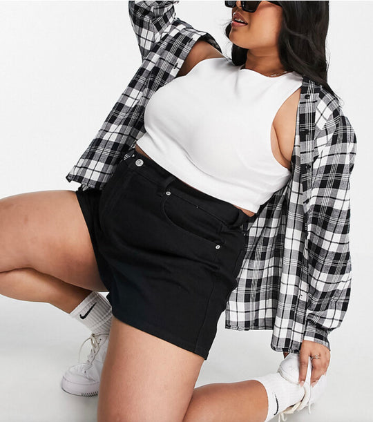 ASOS DESIGN Curve denim high rise '80's' mom shorts in black