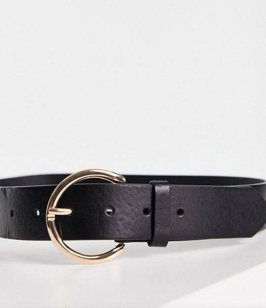 Glamorous waist and hip belt in black with gold minimal round buckle