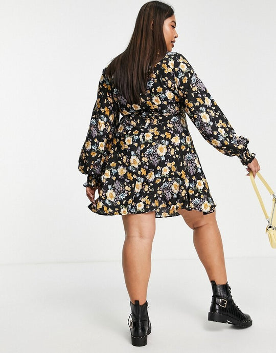 In The Style Plus x Jac Jossa balloon sleeve dress in floral print