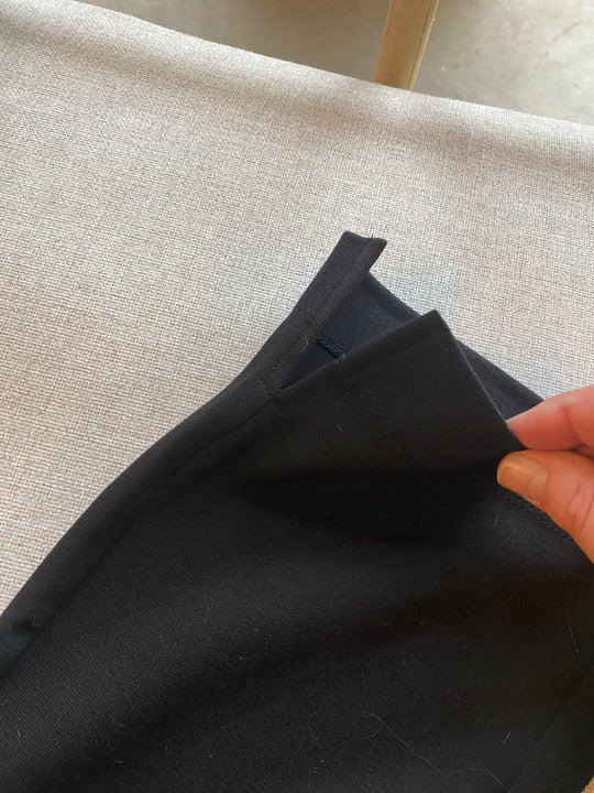 Cropped slit pants black -Y22M